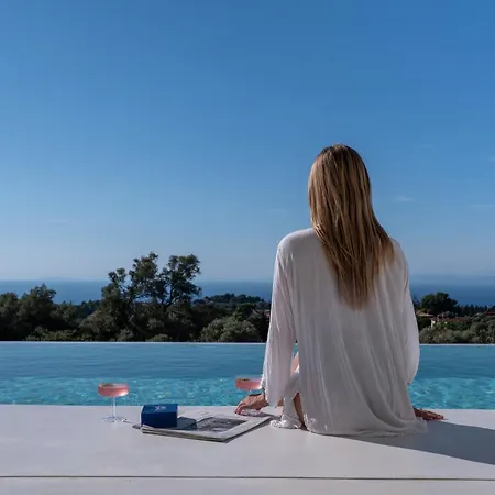 Capo Lefkada 97 - Sea View - Two Private Pools فيلة Tsoukaládhes